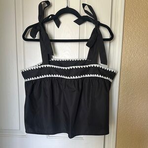 Pink Lily Black and White Sleeveless Crop Tank Top and bottom shorts